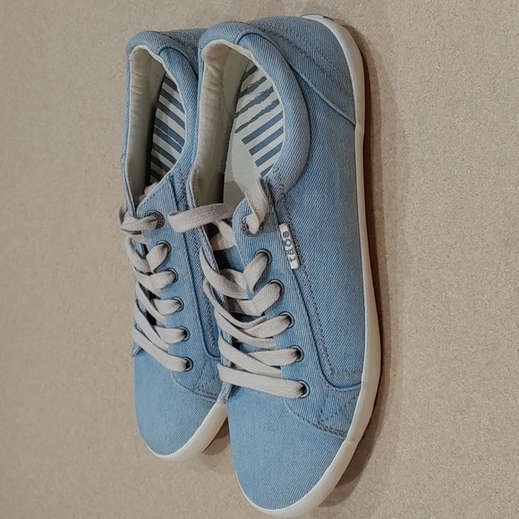 Taos Footwear Star size 11 lace up sneakers - Picture 3 of 11